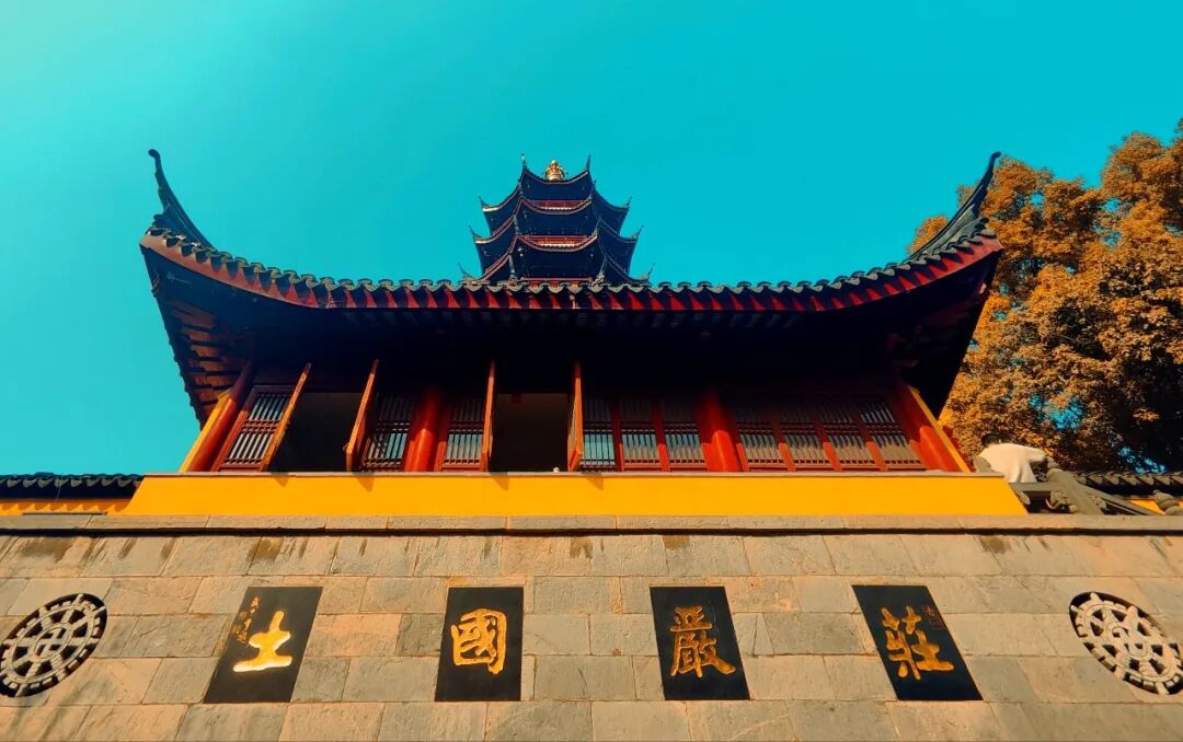 三月A股主线之争:AI算力延续辉煌,还是有色稀土后来居上?
